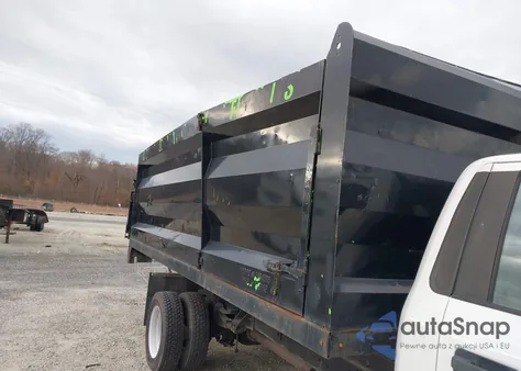 2017 Ford F550 z USA, uszkodzony, nr VIN 1FDUF5GT3HEC90208